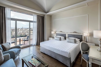 Premium Room, 1 King Bed (Balcony)