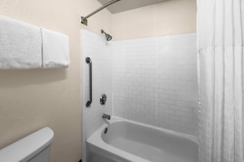 Studio Suite, 1 King Bed, Non Smoking