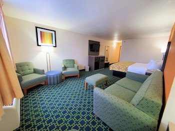 Studio Suite, 1 King Bed, Non Smoking