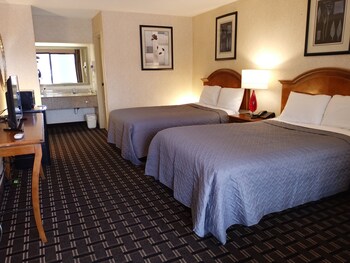 Room, 2 Double Beds, Smoking
