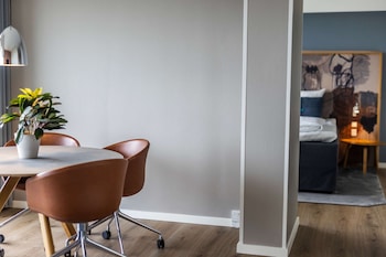 Suite, 2 Twin Beds