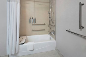Room, 2 Queen Beds, Non Smoking