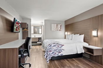 Deluxe Room, 1 King Bed, Non Smoking
