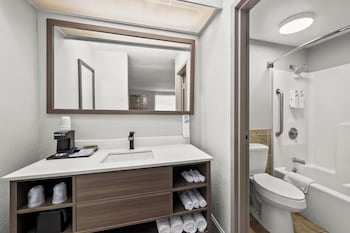 Deluxe Room, 2 Double Beds, Accessible, Non Smoking