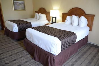 Standard Room, 2 Double Beds, Non Smoking