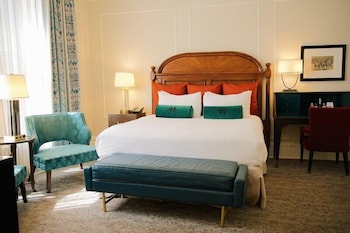Premium Room (Classic)