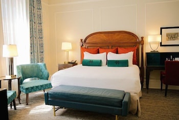 Premium Room (Classic)