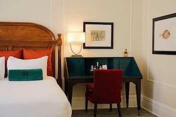 Premium Room (Classic)