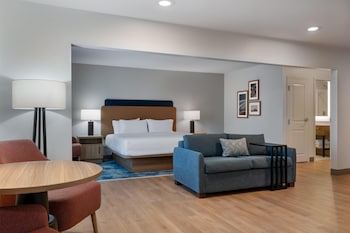 Suite, 2 Queen Beds, Accessible, Non Smoking