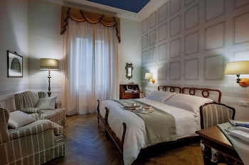 Classic Double or Twin Room, Balcony