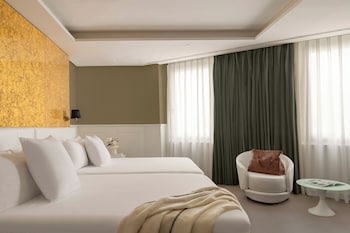One Bedroom Master Suite