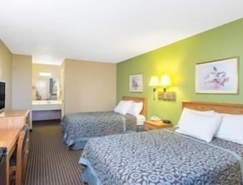 Double Room, 2 Double Beds
