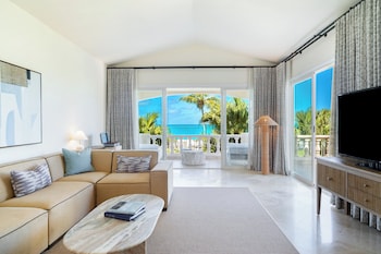 Hotel Grace Bay 1 Bedroom Suite -Adults Only