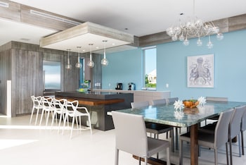 Sundog  Private Villa