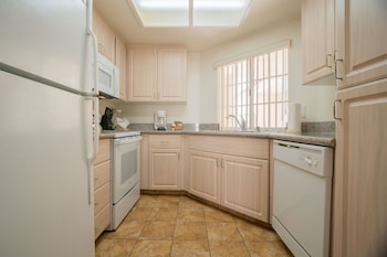 1 Bedroom, 1 Bath