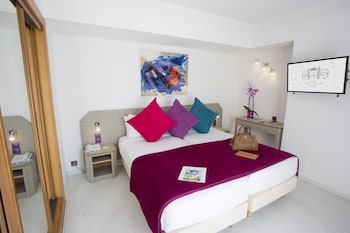 Junior Suite (Spa Access Included)