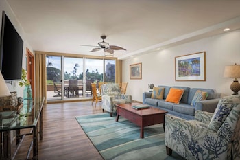 Premium Suite, 1 Double Bed, Garden View