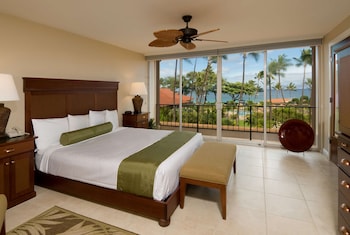 Suite, 1 King Bed, Ocean View (1 Bedroom,  Ocean View)
