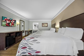 Deluxe Room, 2 Queen Beds, Non Smoking