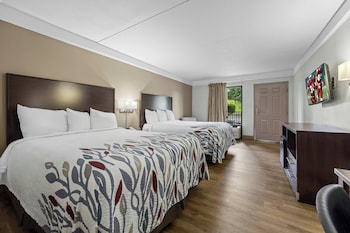 Deluxe Room, 2 Queen Beds, Non Smoking