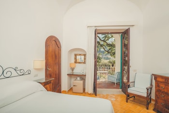 Standard Double or Twin Room, Terrace, Garden View