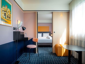 Suite, 1 Double Bed with Sofa bed