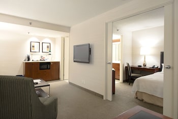 Deluxe Suite, 1 King Bed