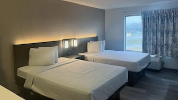 Standard Room, 2 Queen Beds, Non Smoking, Refrigerator & Microwave