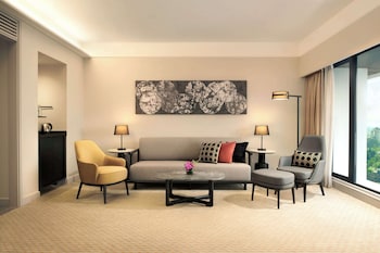 King Deluxe Executive River View
