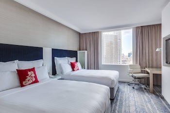 Deluxe Guest room, 2 Double Beds (Cityscape View)