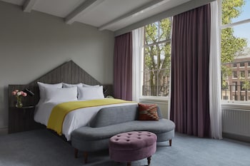 Room, 1 Queen Bed, Canal View (Generous)