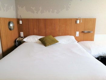 Standard Room, Multiple Beds