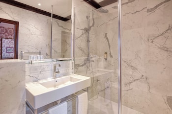 Classic Room, 1 Double Bed, Non Smoking, Bathtub