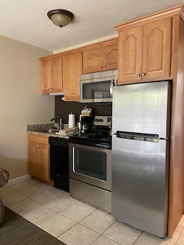 Deluxe Condo, 1 Bedroom