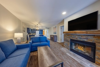Two Bedroom Suite, Accessible