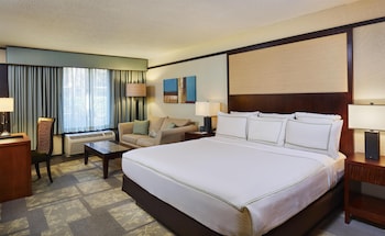 Room, 1 King Bed, Resort View