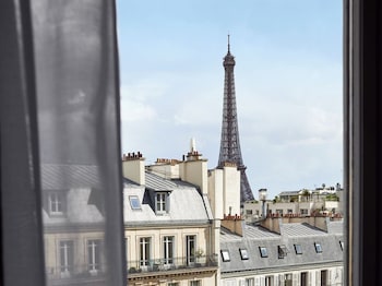 Signature Suite, 1 King Bed, Tower (Eiffel Tower View)