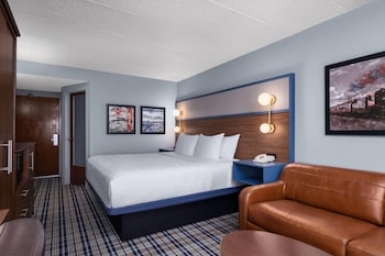 Room, 1 King Bed, Non Smoking