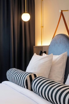 Comfort Room, 1 King Bed