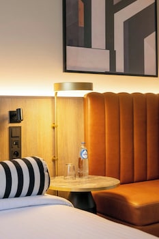 Comfort Room, 1 King Bed