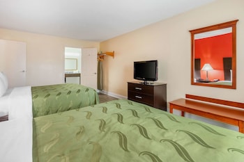 Room, 2 Queen Beds, Accessible, Non Smoking