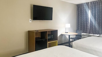 Suite, Multiple Beds, Non Smoking