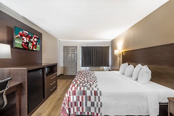 Deluxe Room, 1 King Bed, Smoking