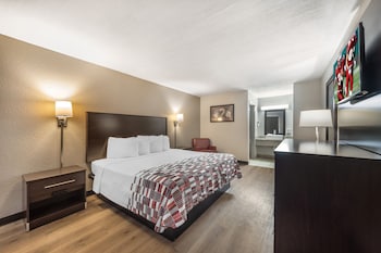 Deluxe Room, 1 King Bed, Smoking
