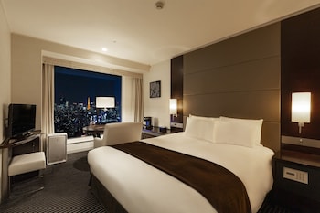 Main Tower Premier Double Room, Non-Smoking (35th-36th floors)