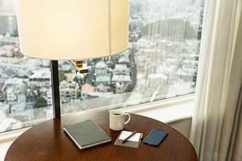 Main Tower Premier Double Room, Non-Smoking (35th-36th floors)