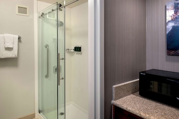 Deluxe Room, 1 King Bed with Sofa bed, Balcony