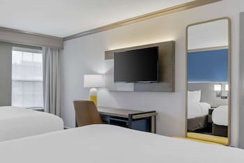 Standard Room, 2 Queen Beds, Non Smoking (Pet Friendly)