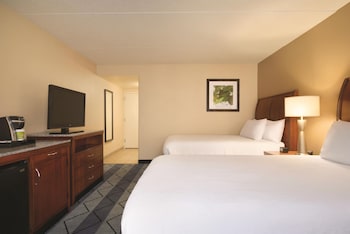 Room, 2 Double Beds, Accessible, City View