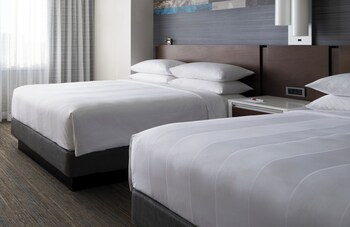 Room, 2 Queen Beds